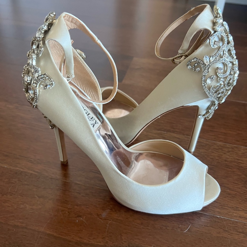 Badgley Mischka Heels